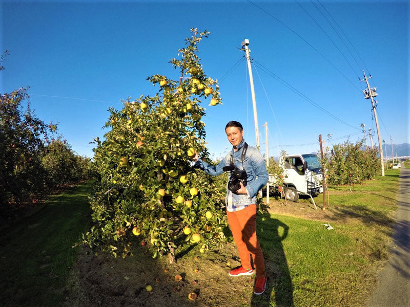 チョットぜーたくなジュース(まるに農園 サン名月 果汁100% )